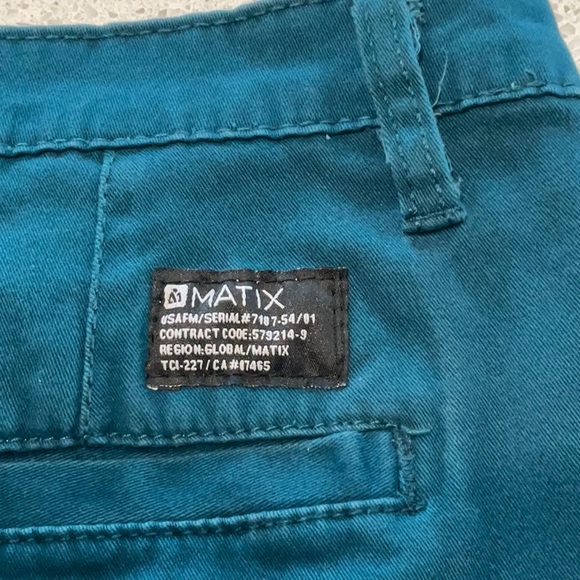 Matrix walking shorts - Picture 5 of 5